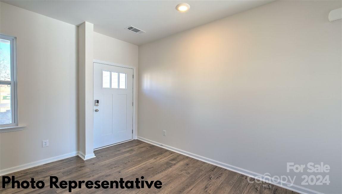 Property Photo: 176 Shorthorn Road NC 28732