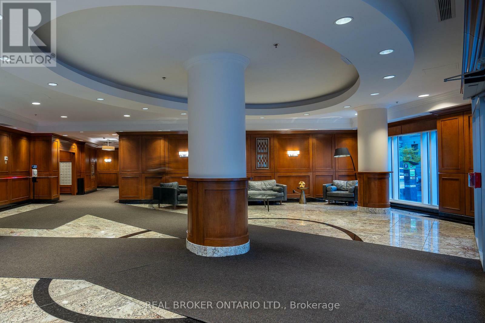 Property Photo: 195 Besserer Street 407 ON K1N 0B6