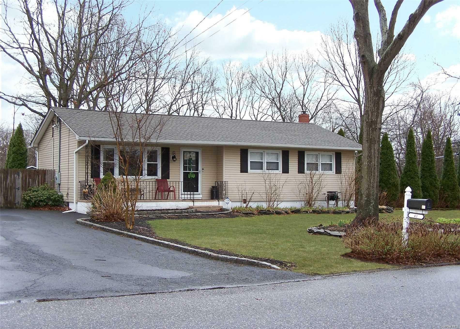 Property Photo: 41 Tonopan Street NY 11950