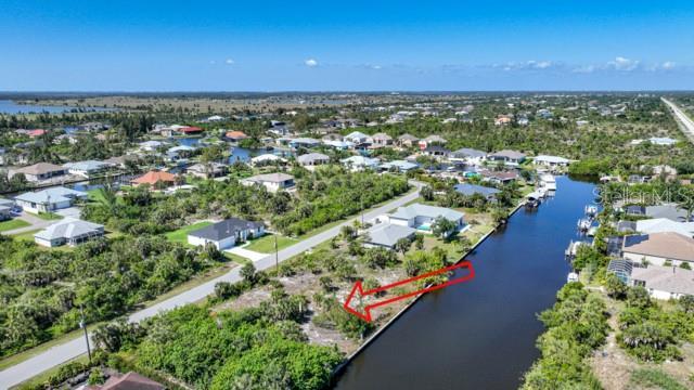 Property Photo: 15092 Brainbridge Circle FL 33981