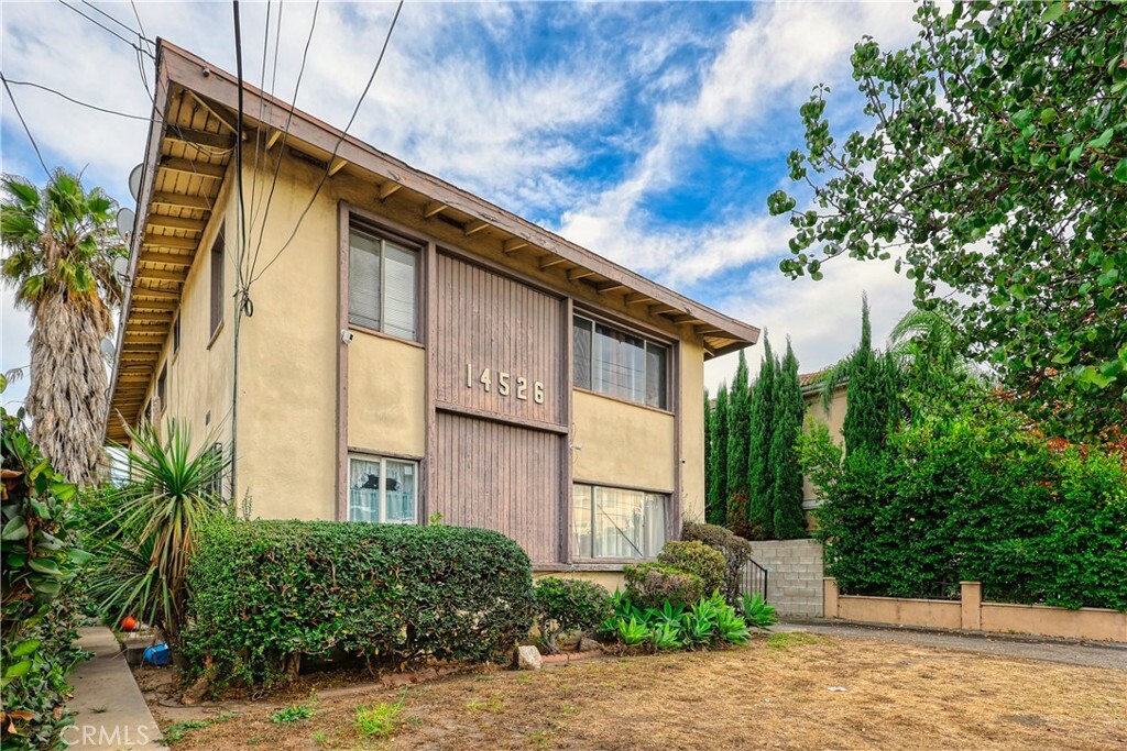 Property Photo:  14526 S Normandie Avenue  CA 90247 