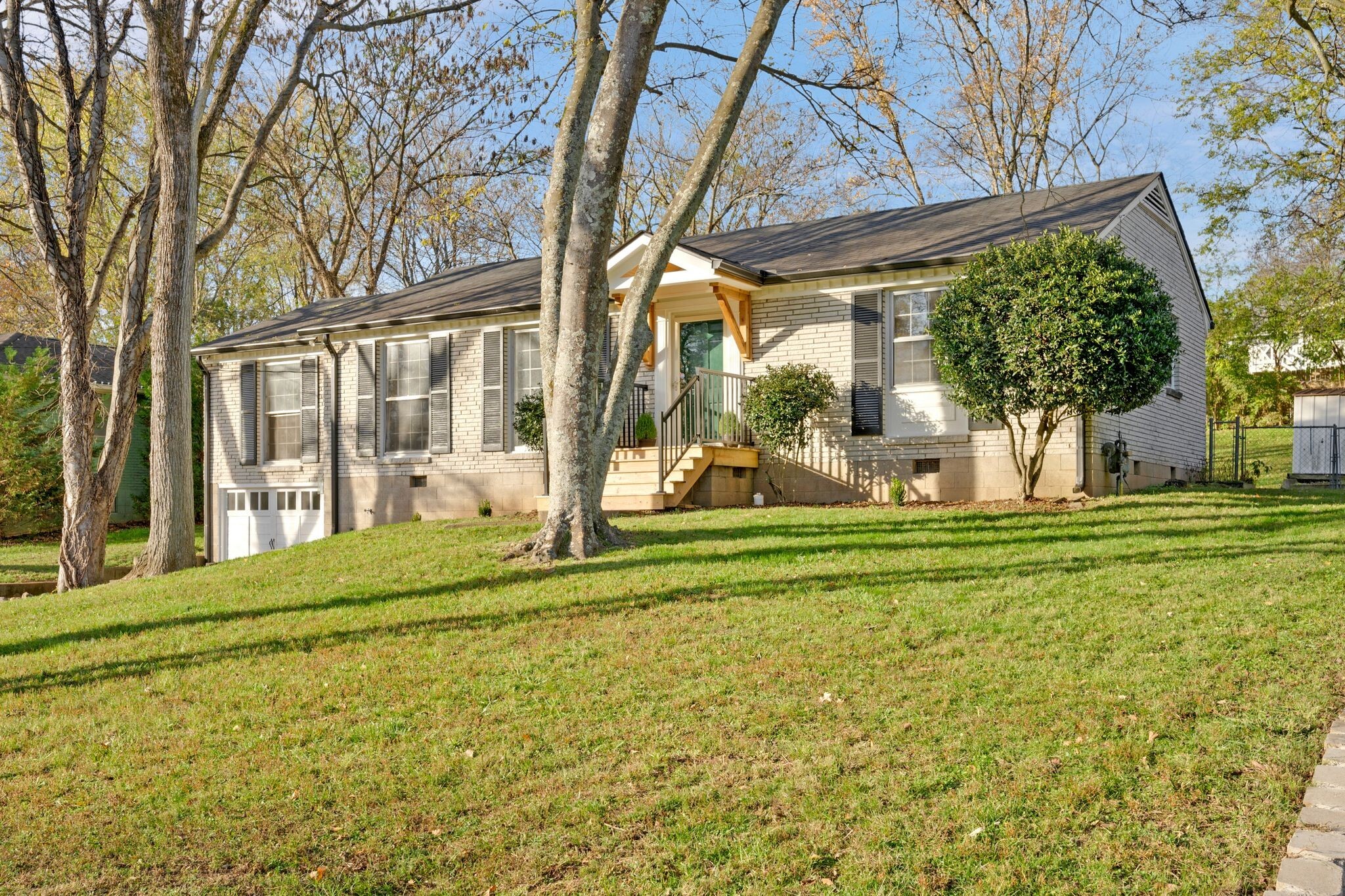 302 Blackman Rd  Nashville TN 37211 photo