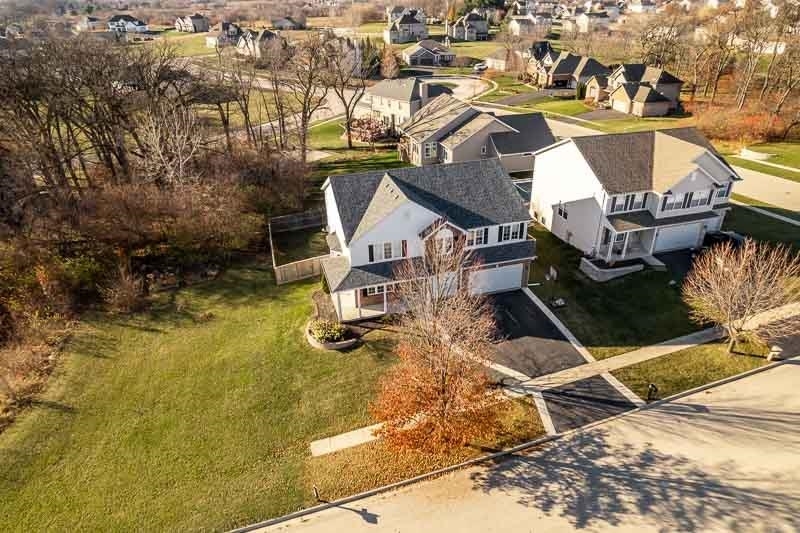 Property Photo:  417 Ironwood Drive  IL 61065 