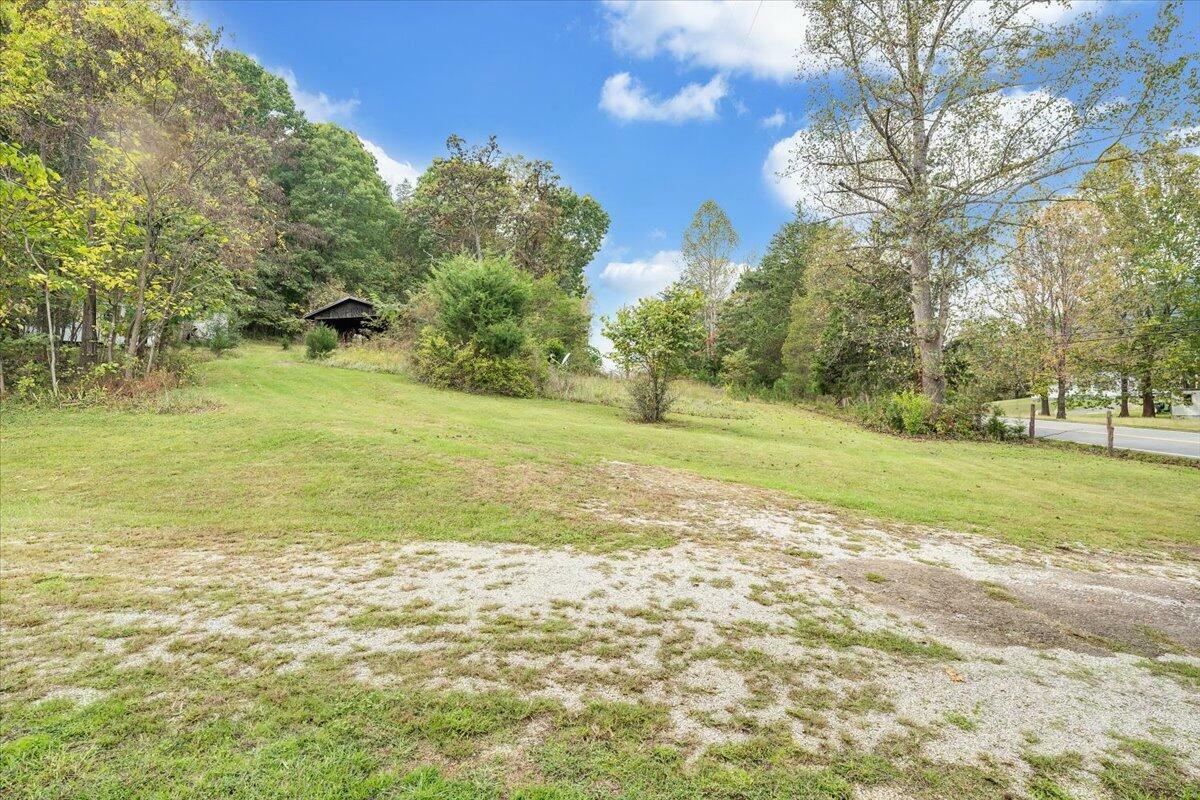 Property Photo:  12501 Narrow Passage Rd  VA 24085 