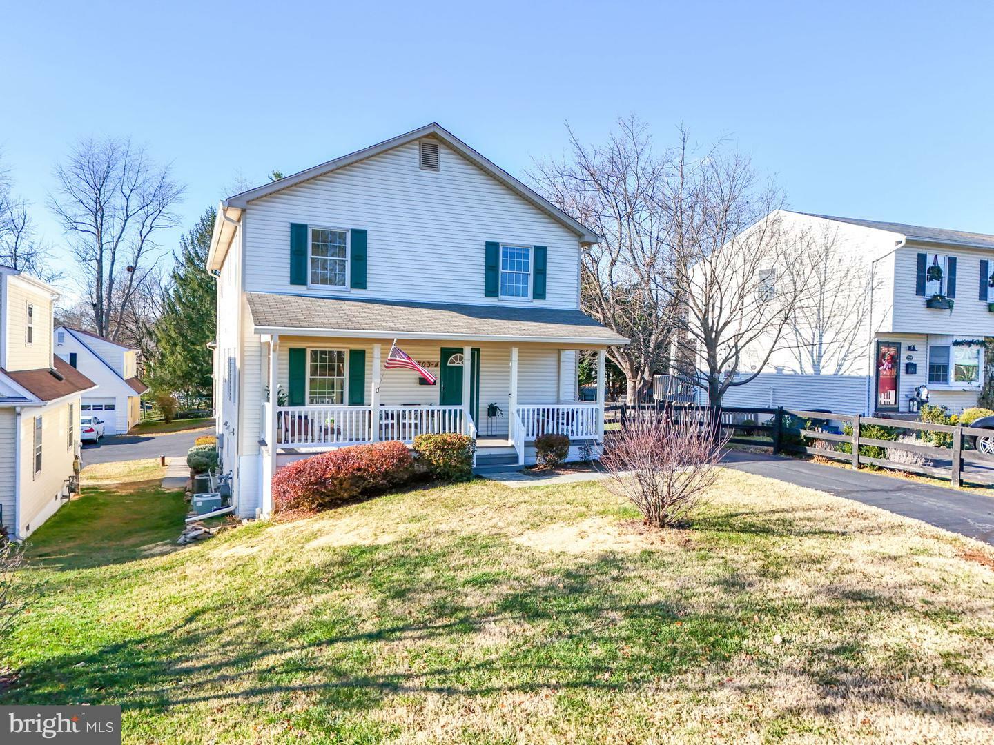 Property Photo:  703 Wirt Street A SW  VA 20175 