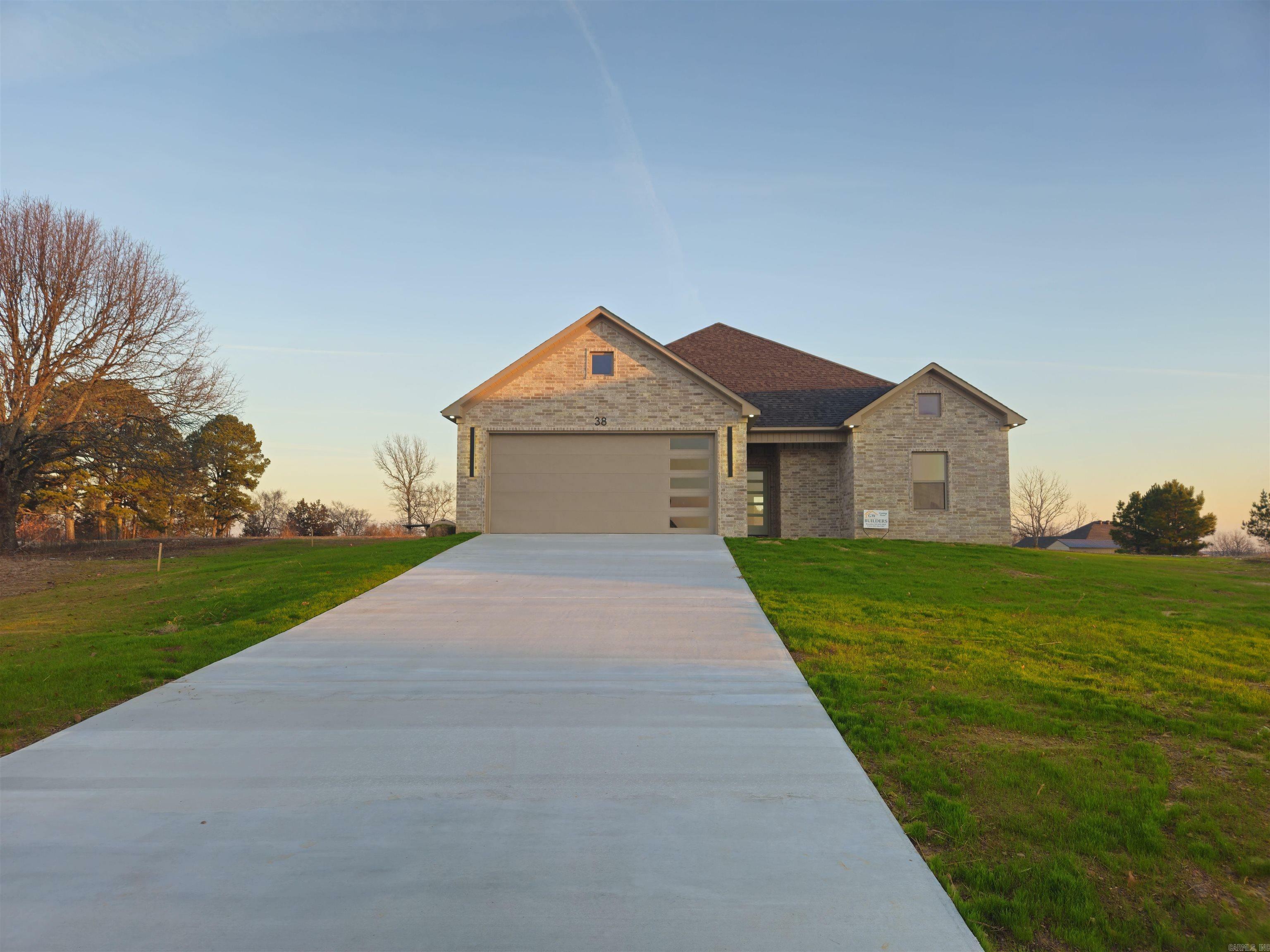 Property Photo: 38 High Point Drive AR 72058