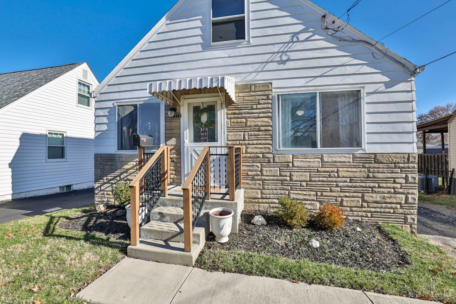 Property Photo:  7372 Richmond Avenue  OH 45236 