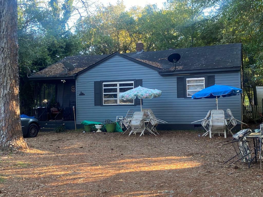 Property Photo:  1608 Edgerly Avenue  GA 31707 