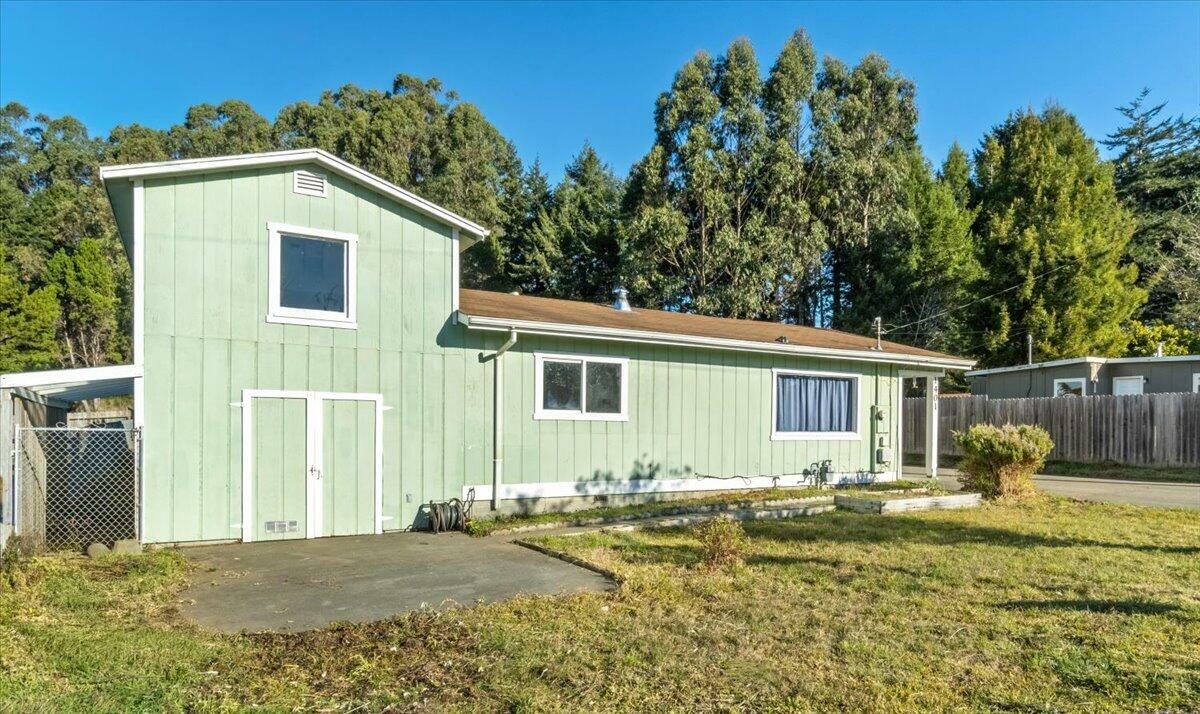 Property Photo:  1401 Underwood Road  CA 95519 