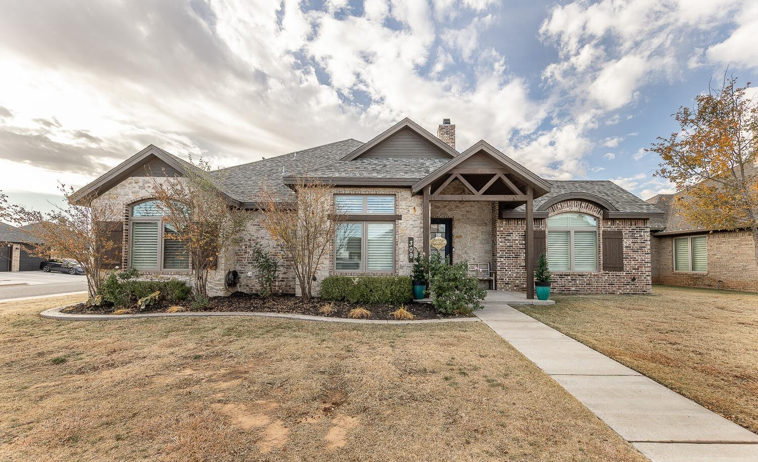 Property Photo: 309 N 11th Street TX 79382