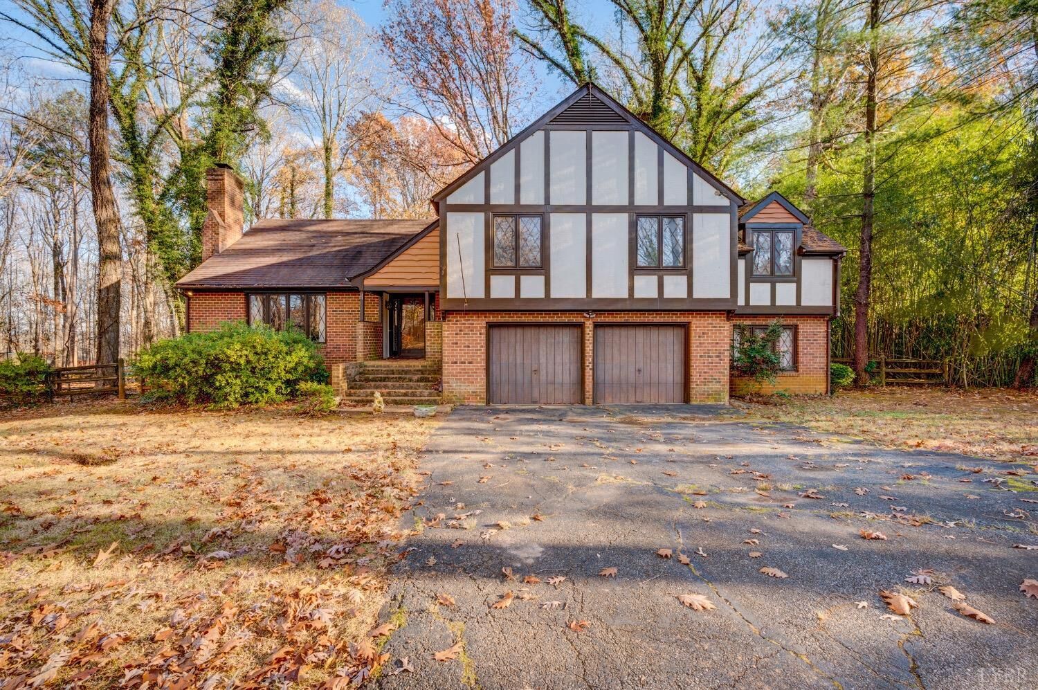 Property Photo: 702 Ramblewood Road VA 24551