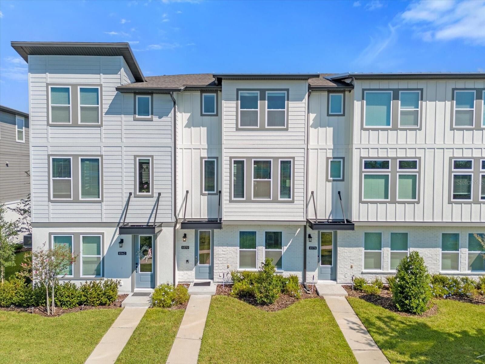 Property Photo: 8570 Warburg Alley FL 32827