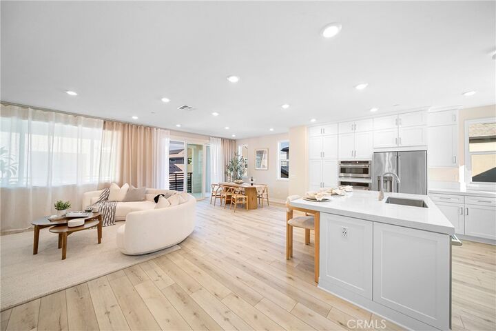 Property Photo:  402 Chorus  CA 92618 