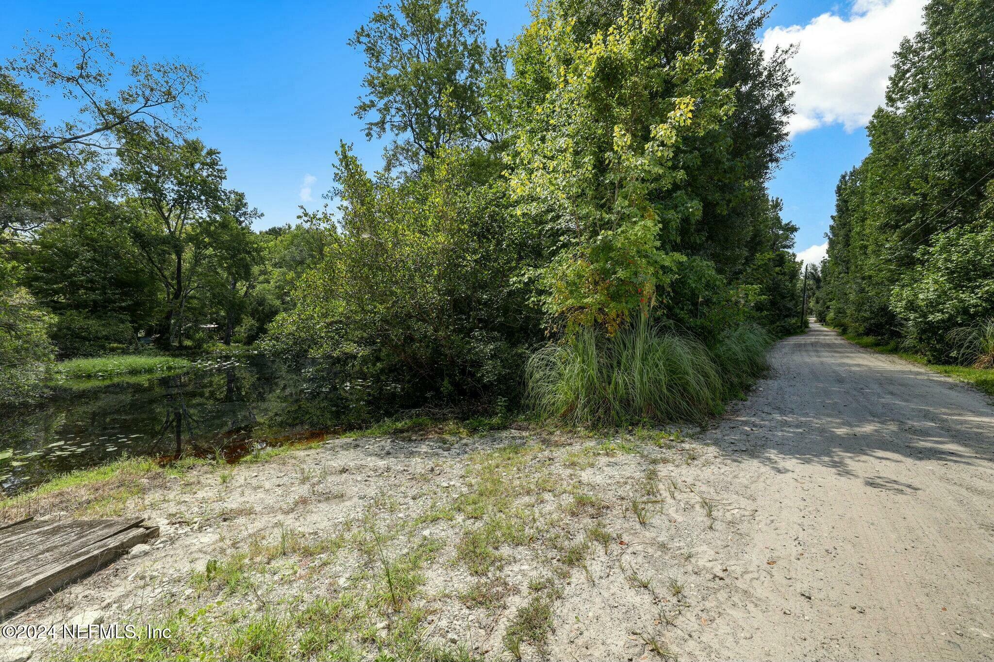 Property Photo:  3980 Scenic Drive  FL 32068 