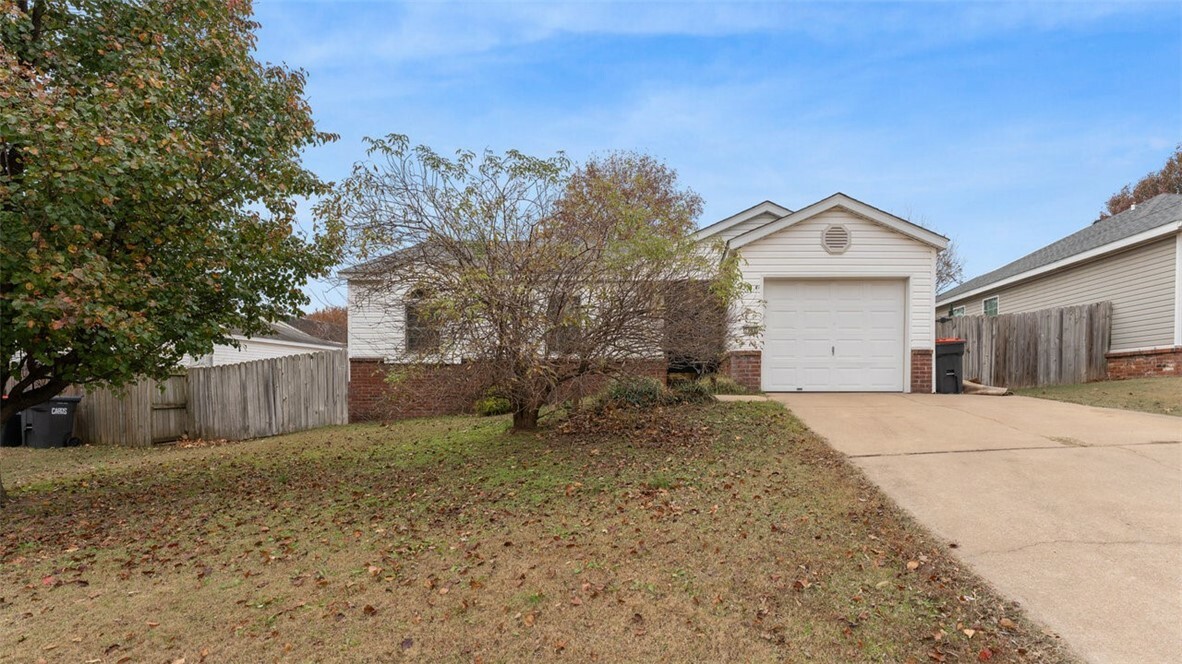 Property Photo:  2584 Lost Springs Street  AR 72764 