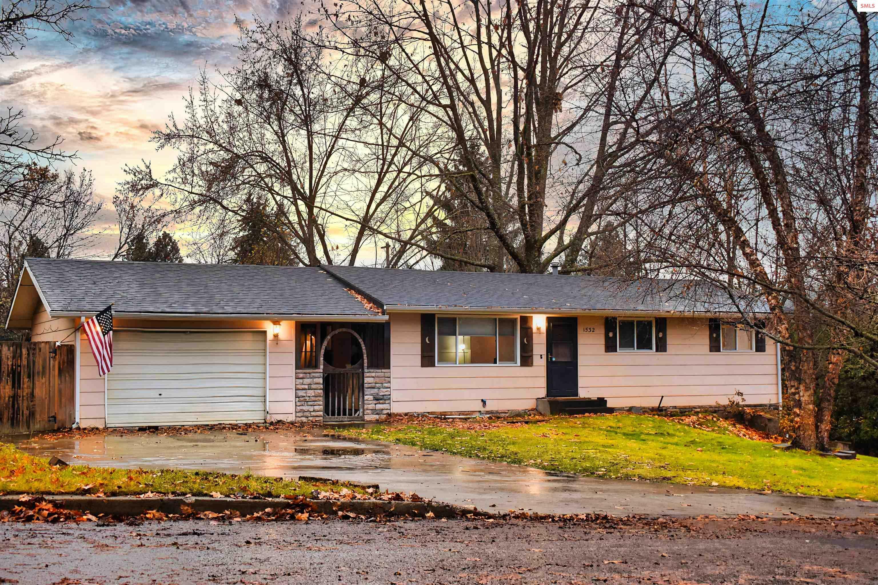 Property Photo: 1532 E Lunceford Ln ID 83815