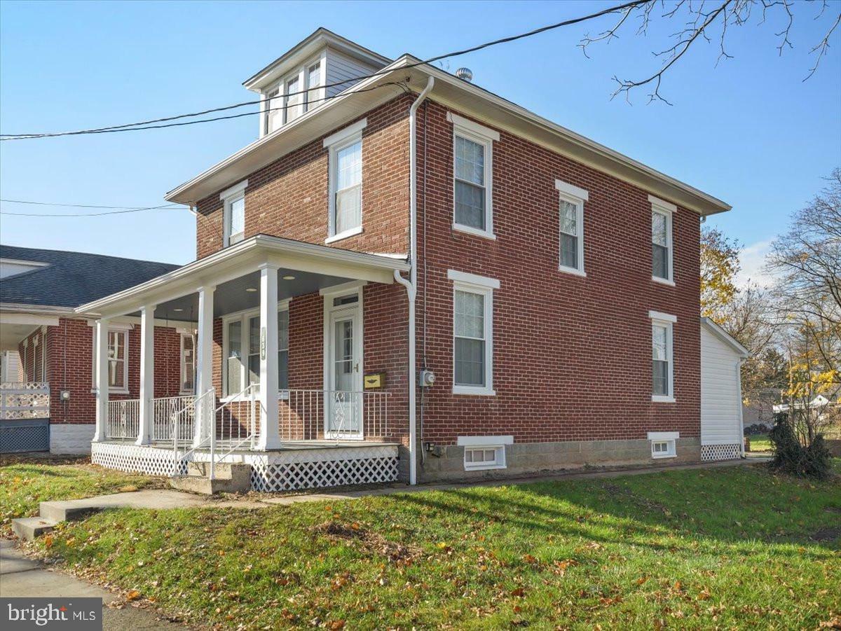 Property Photo:  639 S Washington Street  PA 17325 