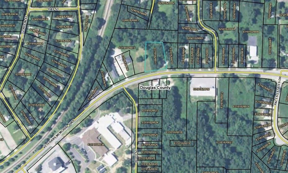 Property Photo: 10450 Veterans Memorial Highway GA 30122