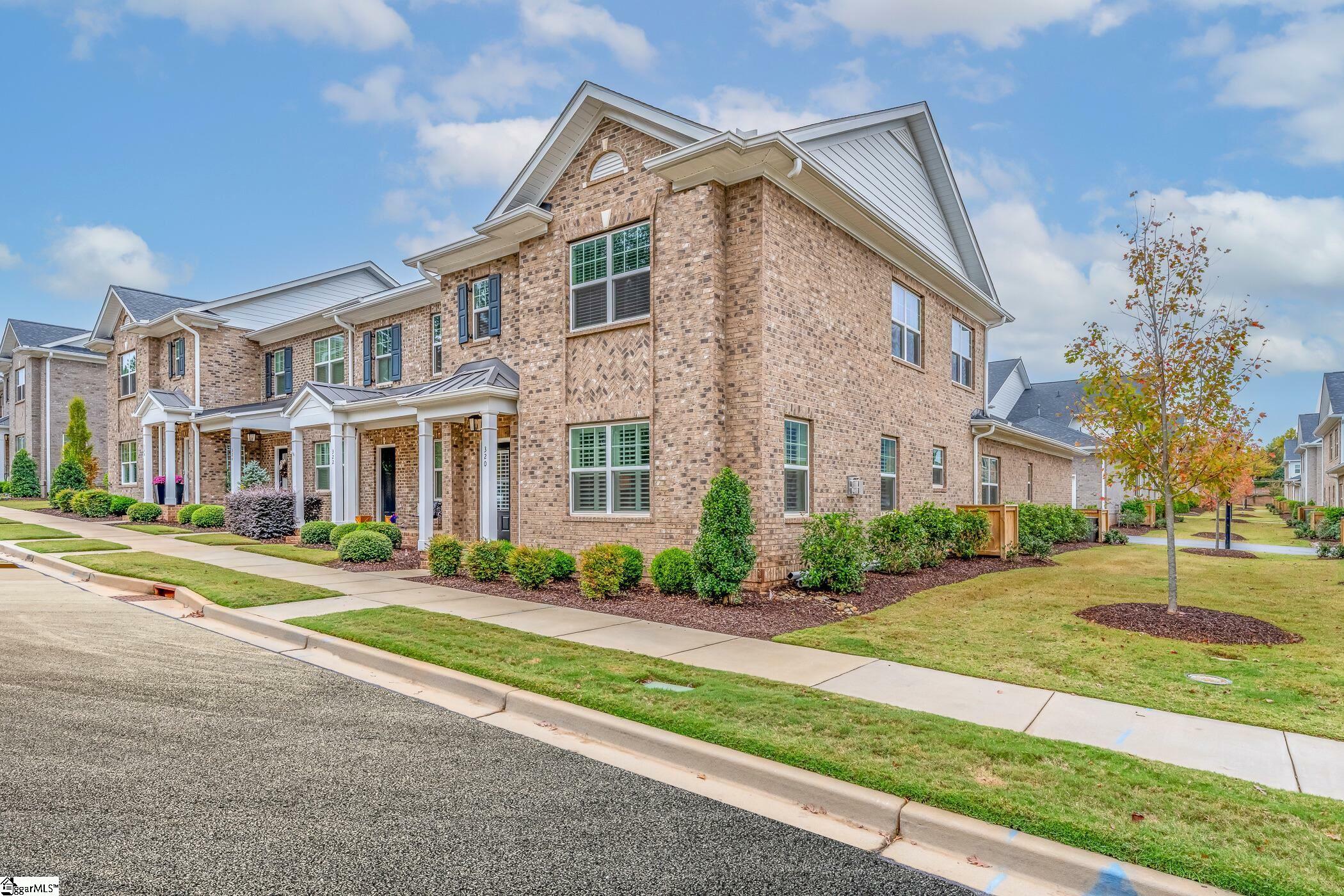 Property Photo: 320 Danvers Road SC 29607