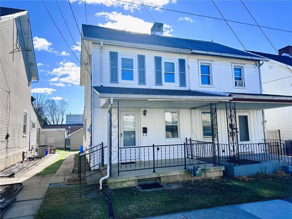 Property Photo:  219 Church Street  PA 18032 