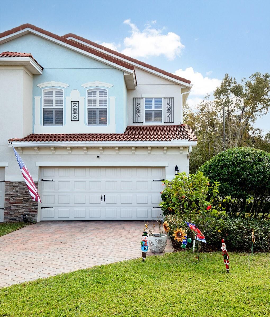 Property Photo: 144 Canterbury Bell Drive FL 32765