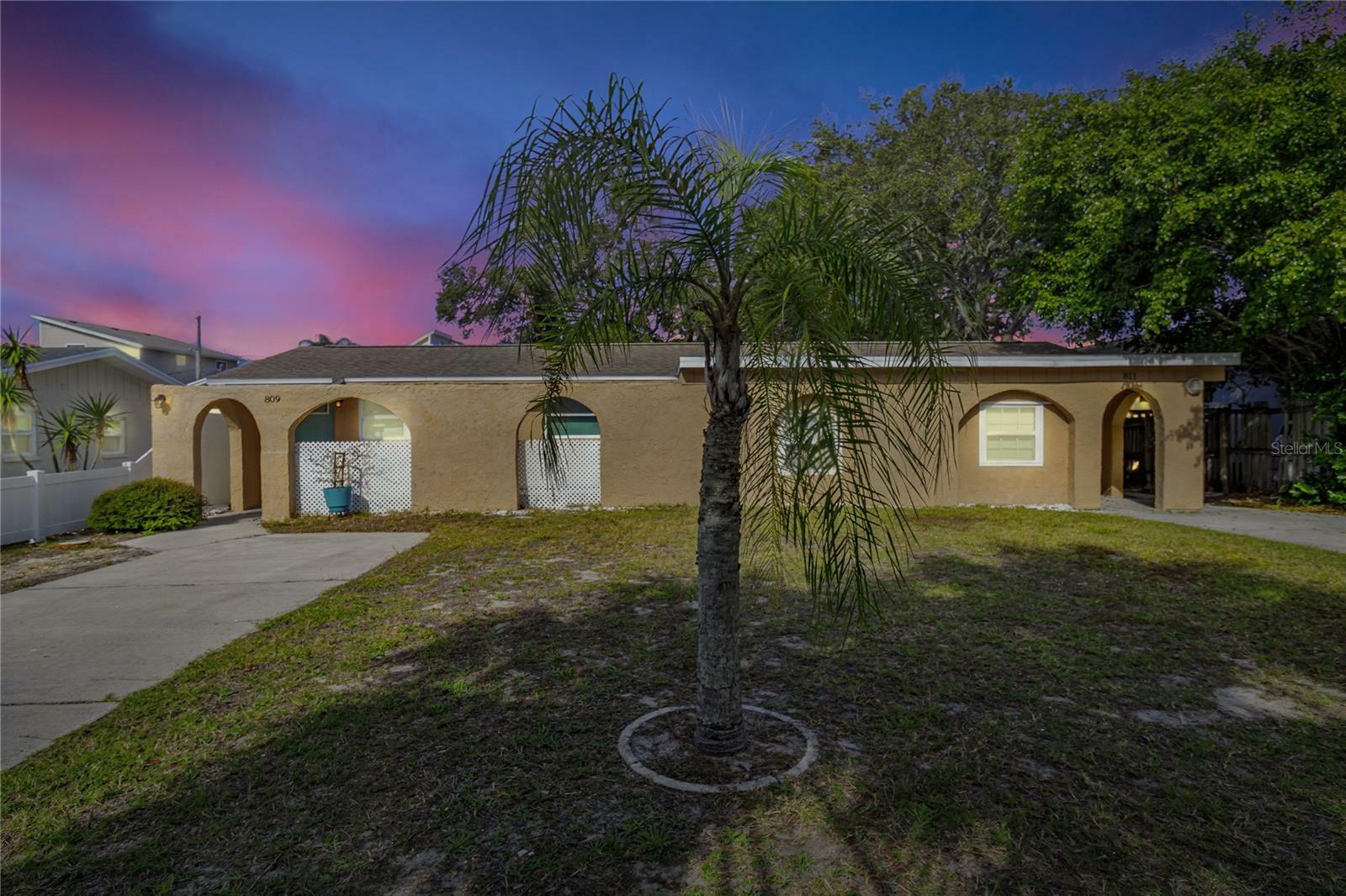 Property Photo:  811 Illinois Avenue  FL 34683 