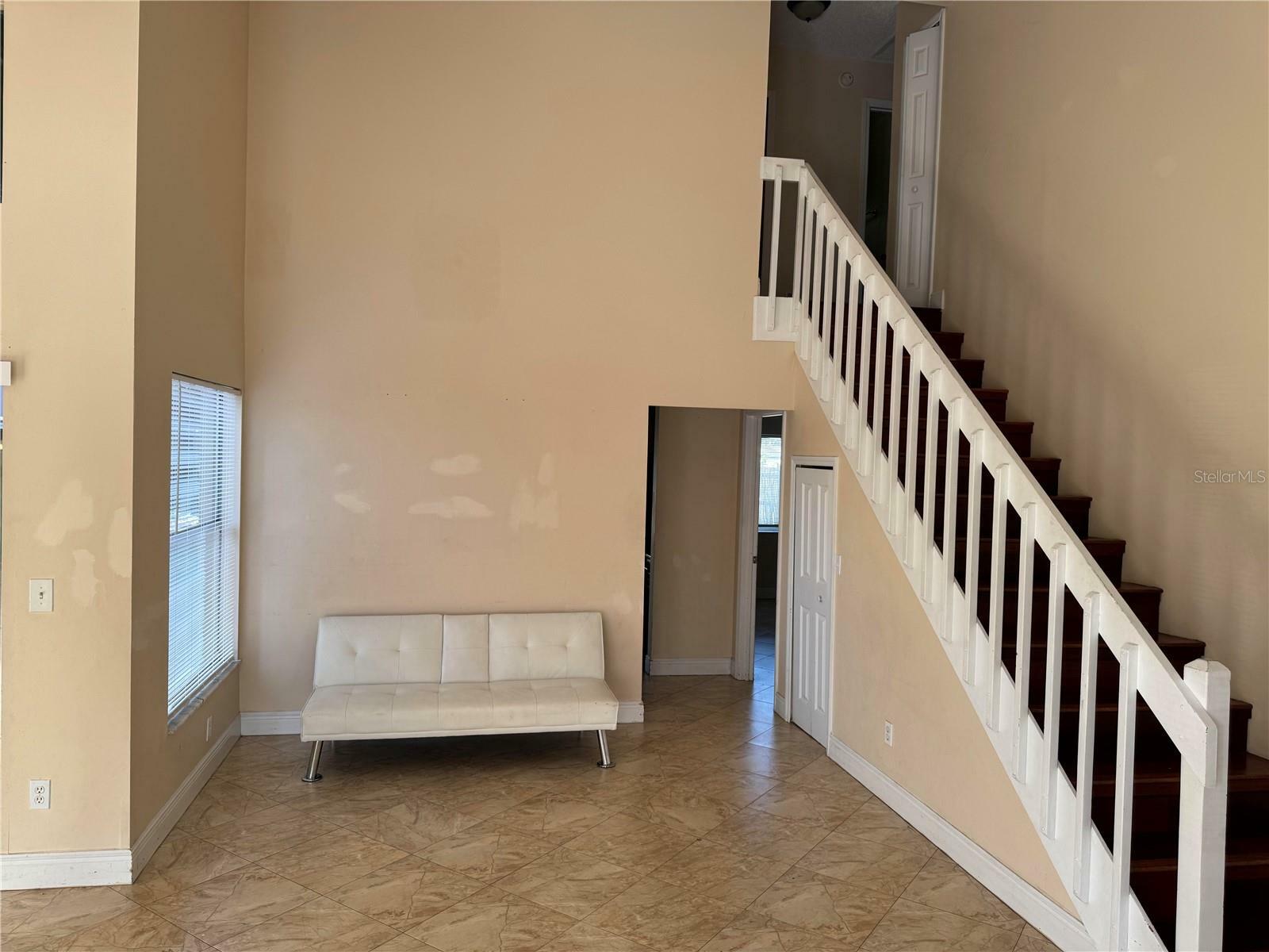 Property Photo:  1240 Holly Springs Circle  FL 32825 