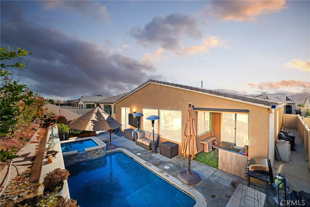 Property Photo: 1530 Village Green Way CA 92223