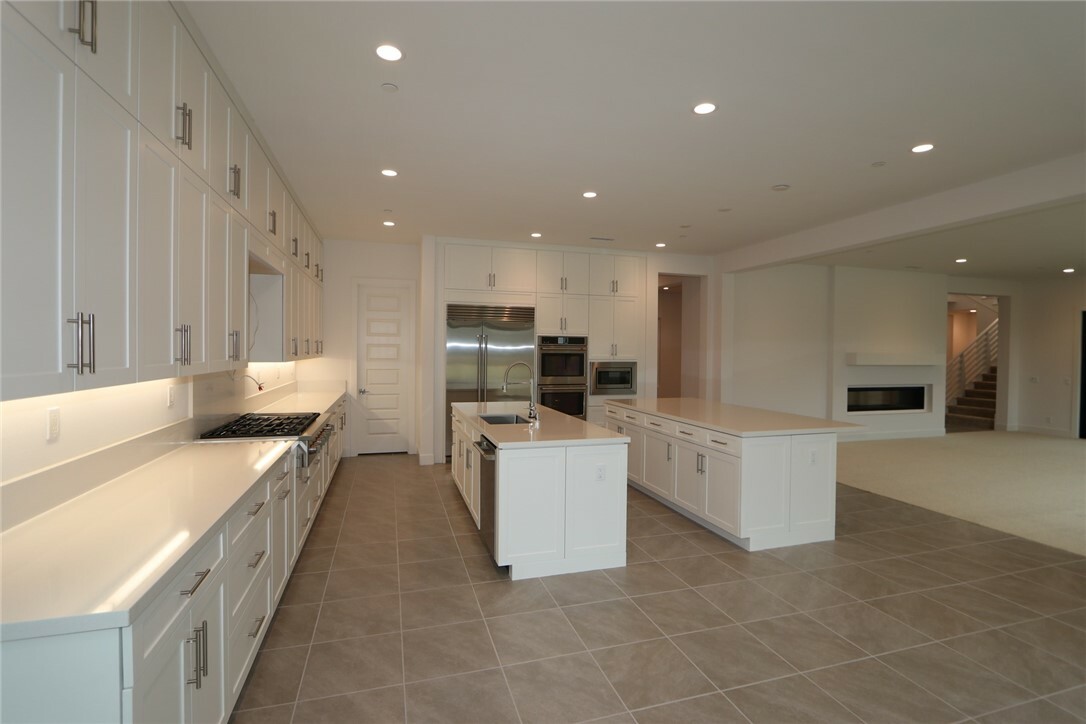 Property Photo:  18492 Boulder Bluff  CA 92676 