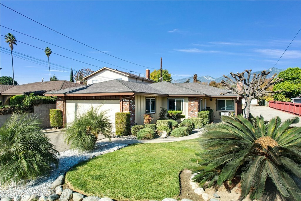 Property Photo:  8821 Arcadia Avenue  CA 91775 