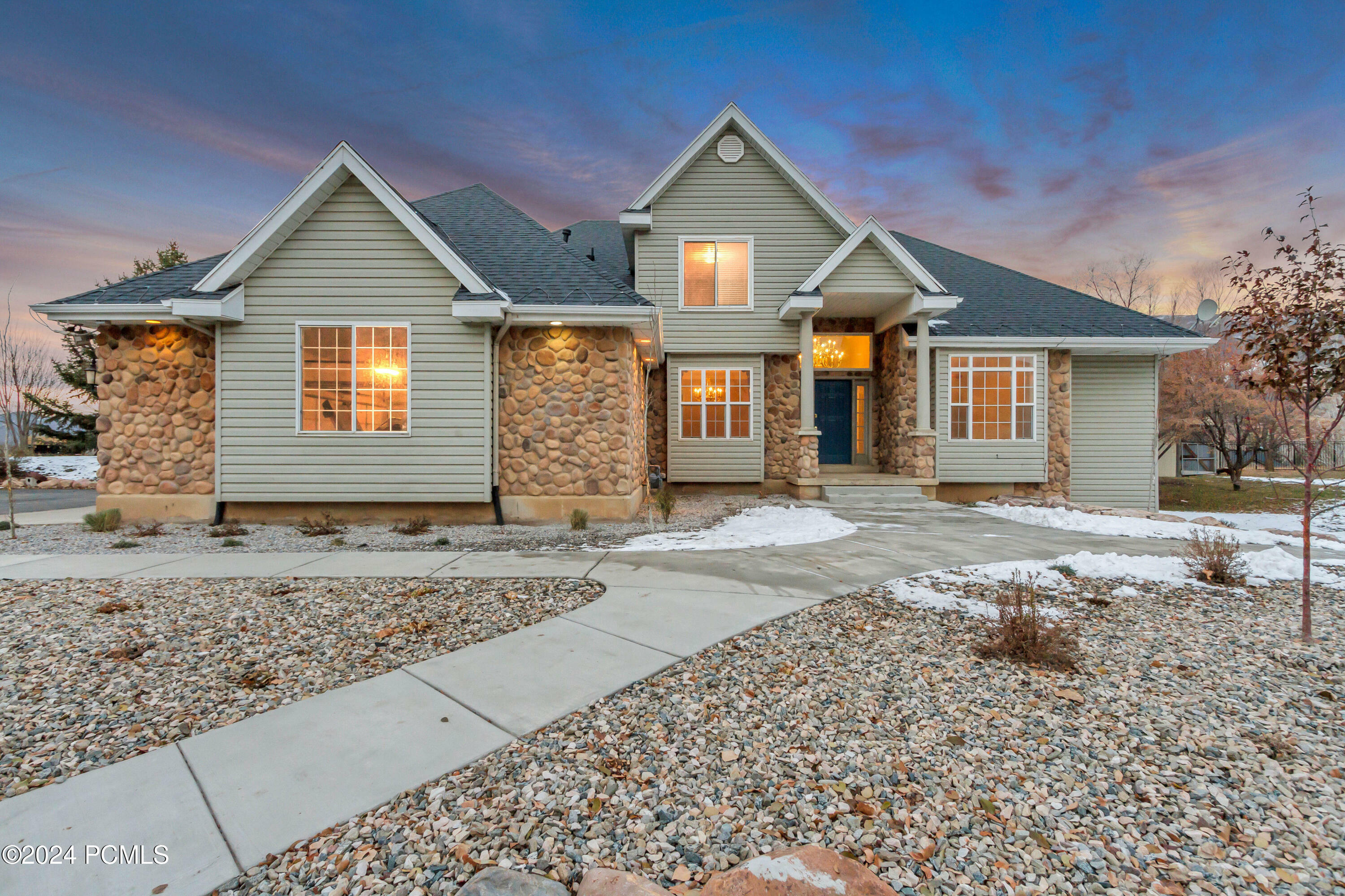 Property Photo:  2973 N Wolf Creek Drive  UT 84310 