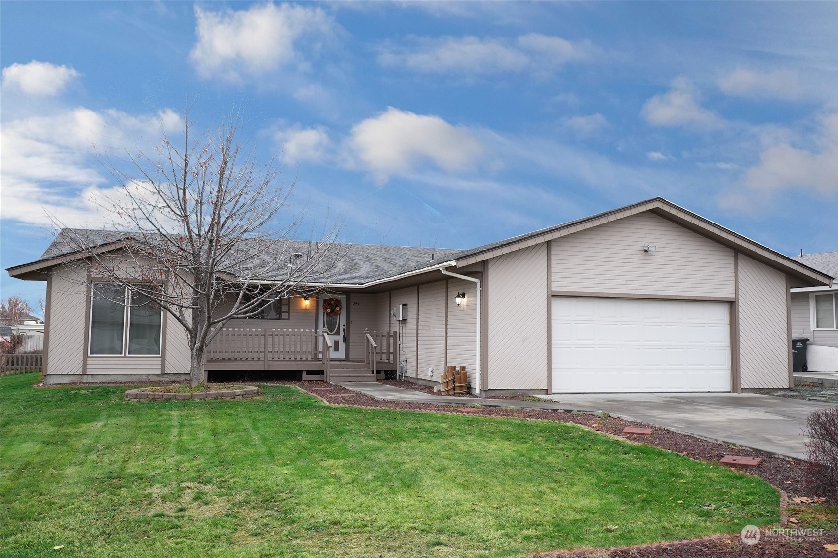 344 N Grape Drive  Moses Lake WA 98837 photo