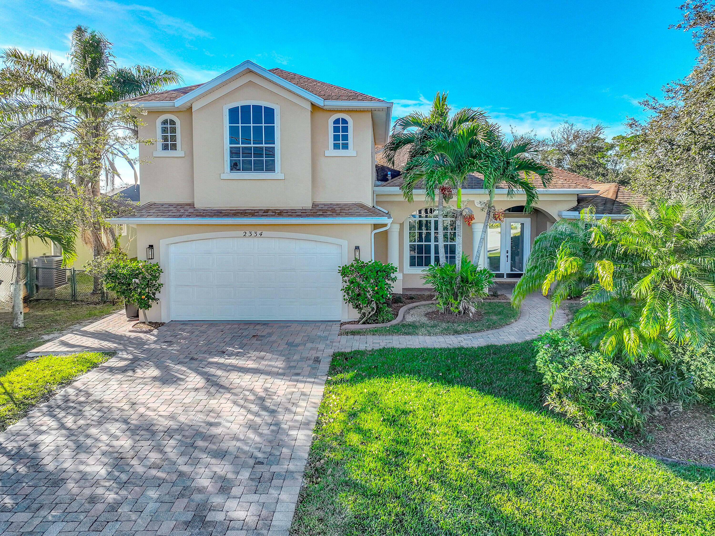 Property Photo: 2334 SW Webster Lane FL 34953