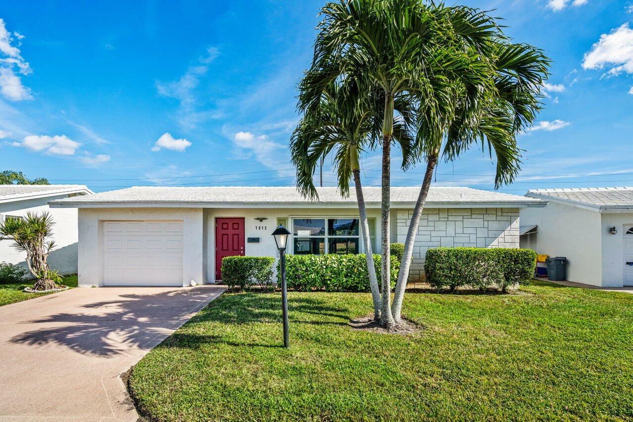 Property Photo:  1312 SW 15th Street  FL 33426 