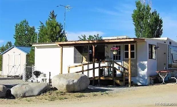 Property Photo: 10795 County Road 197 A 105 CO 81236