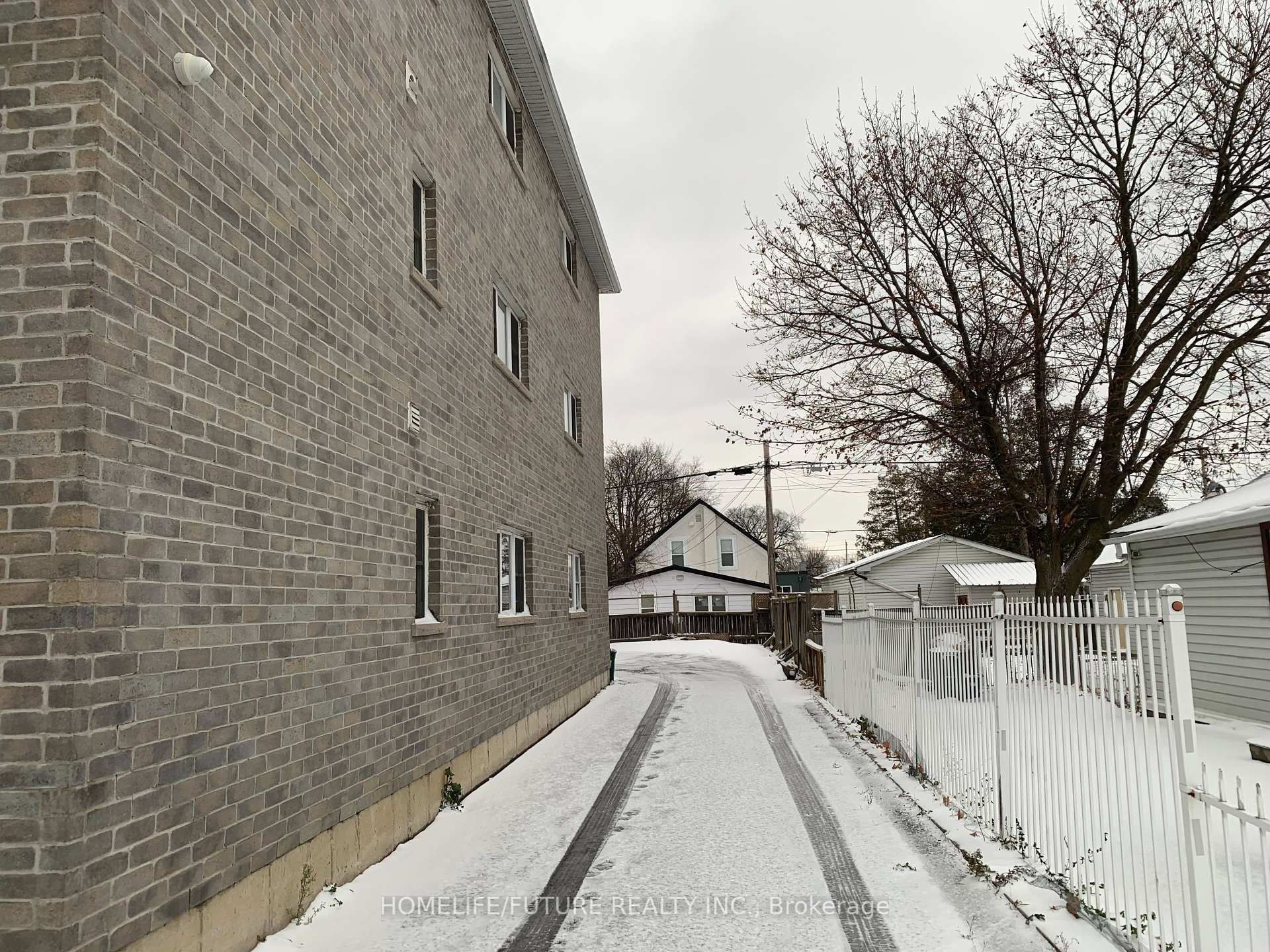Property Photo: 115 Celina Street ON L1H 4N3