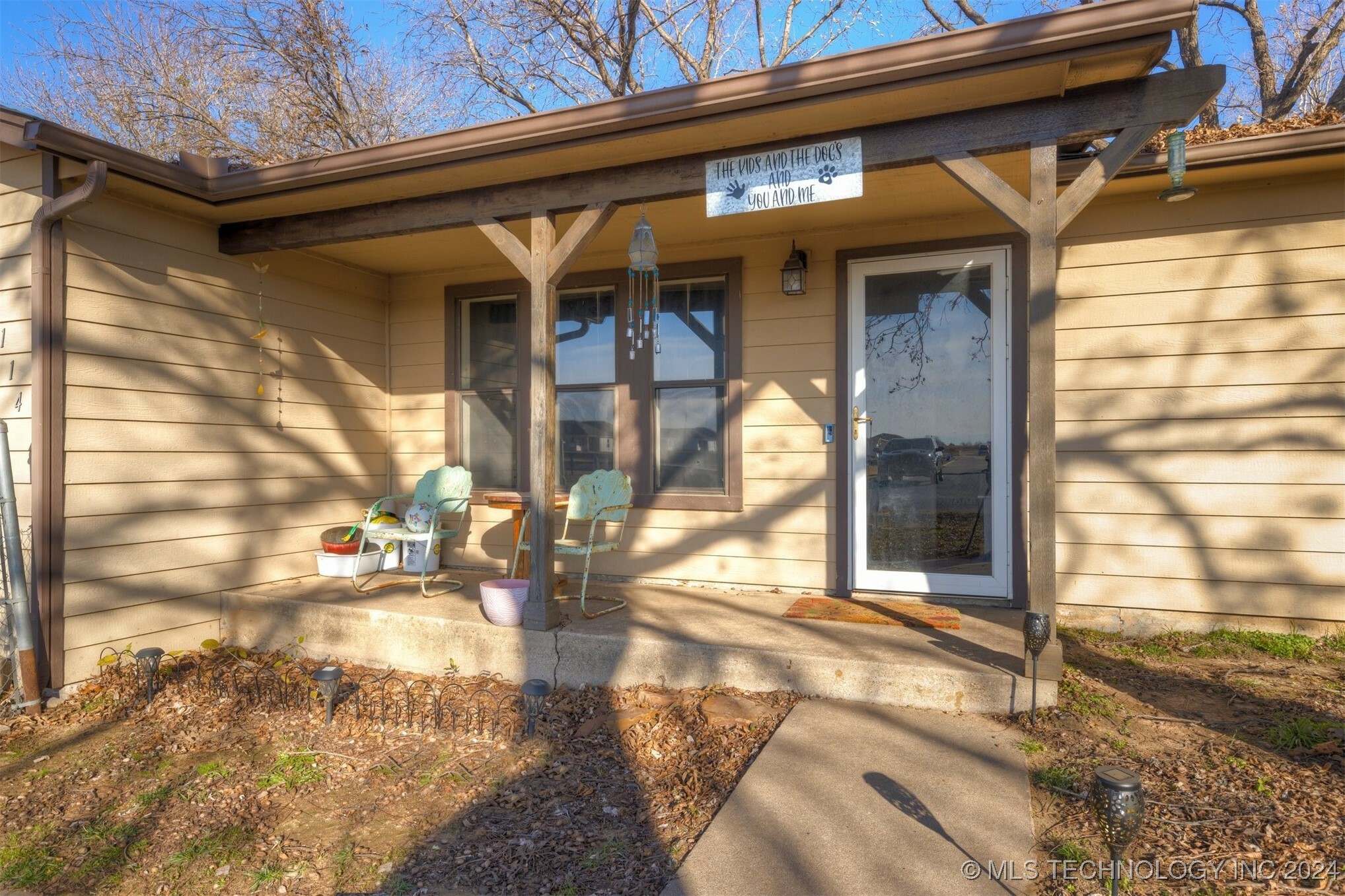 Property Photo:  114 W Ruth Avenue  OK 74039 