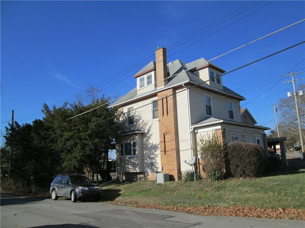 Property Photo:  4510 Rochester Rd  PA 15066 