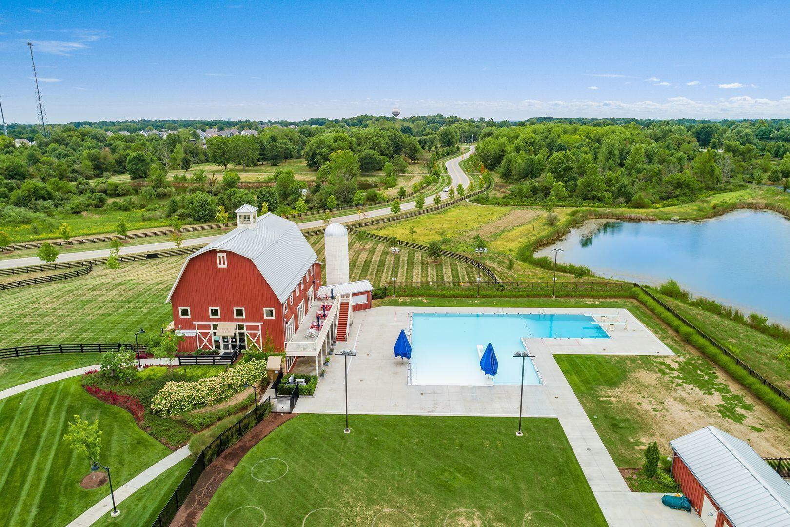 Property Photo: 7844 Sparrow Run Drive OH 43064