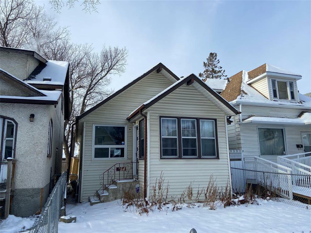 Property Photo:  884 Home Street  MB R3E 2C8 