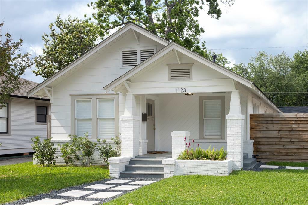 Property Photo:  1123 W Melwood Street  TX 77009 