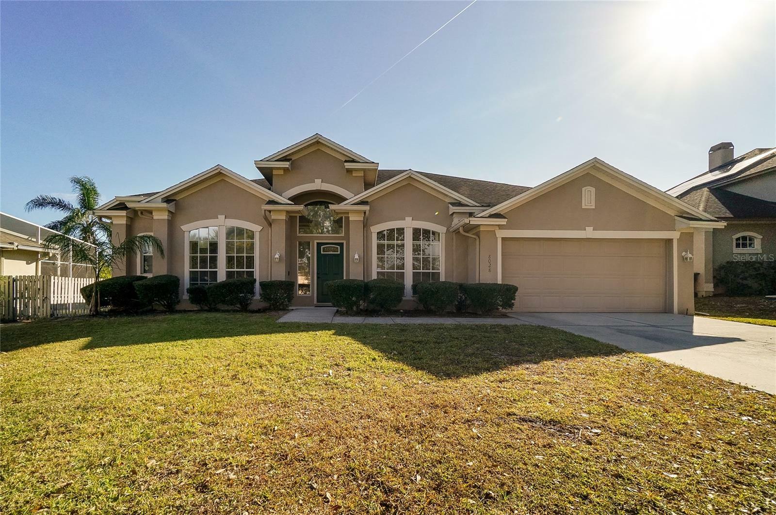 Property Photo:  8028 Solitaire Court  FL 32836 