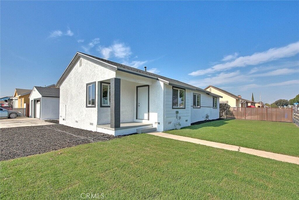 Property Photo:  12219 S Central Avenue  CA 90059 