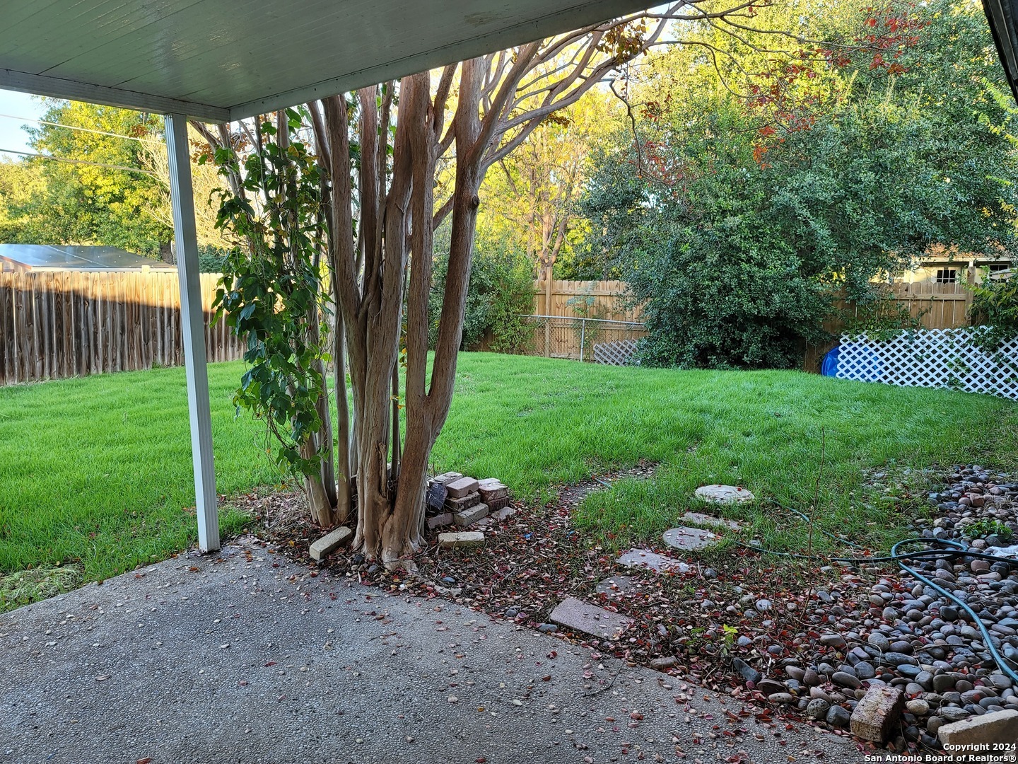 Property Photo:  5715 Prentiss Drive  TX 78240 