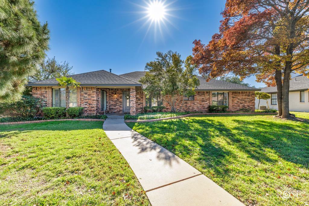 Property Photo:  3421 Clearview Dr  TX 76904 