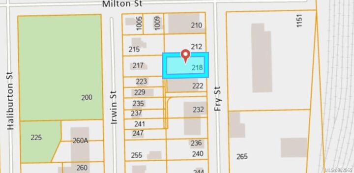 Property Photo:  218 Fry St  BC V9R 4Z1 