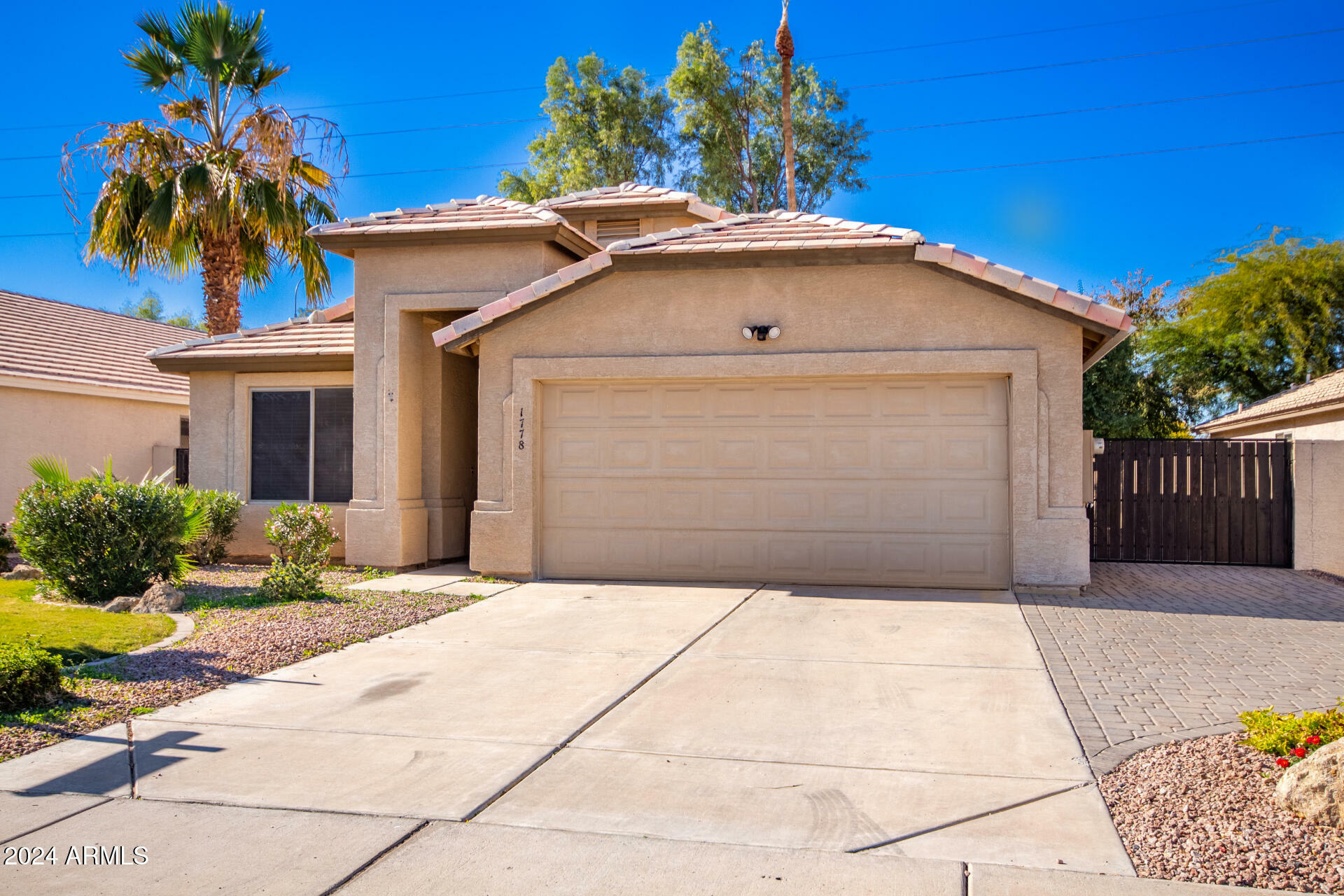 Property Photo:  1778 S Saddle Street  AZ 85233 