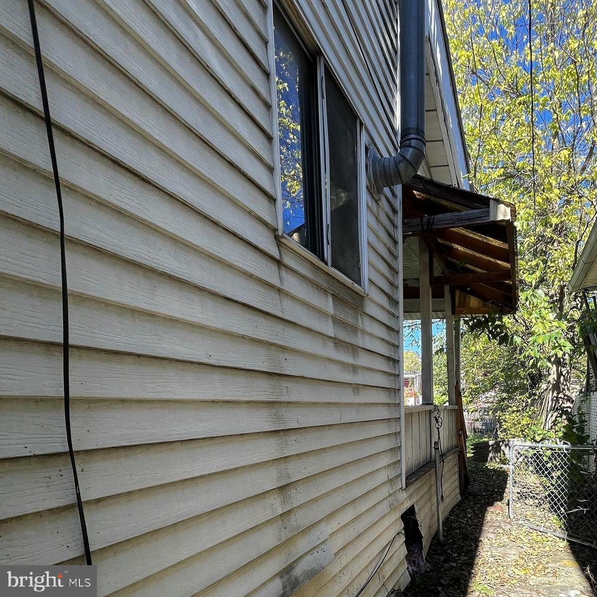 Property Photo:  433 Henderson Avenue  MD 21502 