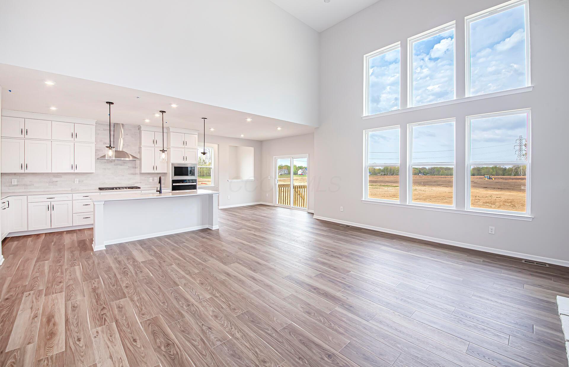 Property Photo: 2475 Elisabeth Lane OH 43004