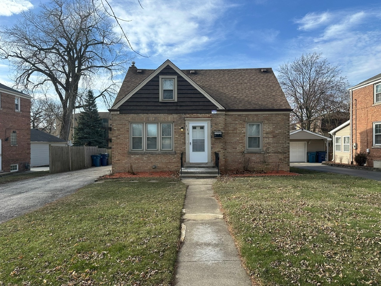 Property Photo:  110 N Addison Street  IL 60106 